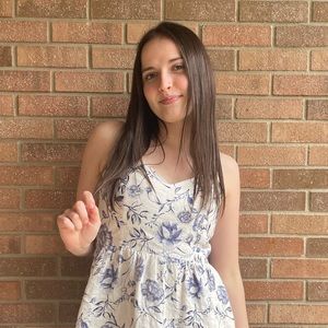 Meet your Posher, Abby